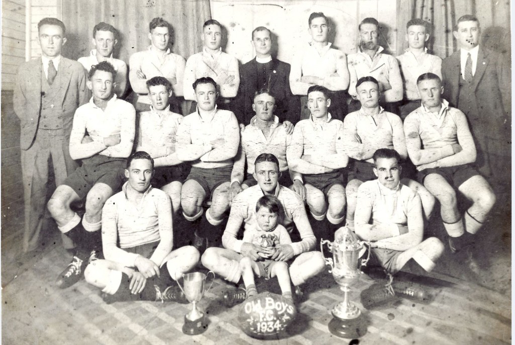 De La Salle Old Boys 1934 - most of who later played Maher Cup football.